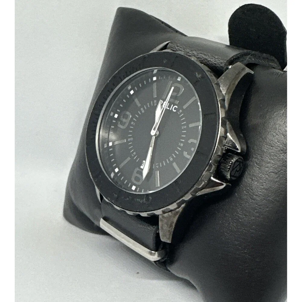 Relic ZR12092 HME782